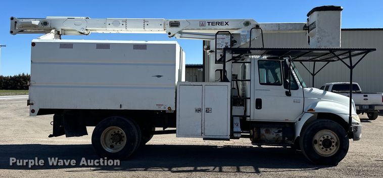 image for item NJ9415 2008 International  4300 forestry bucket truck