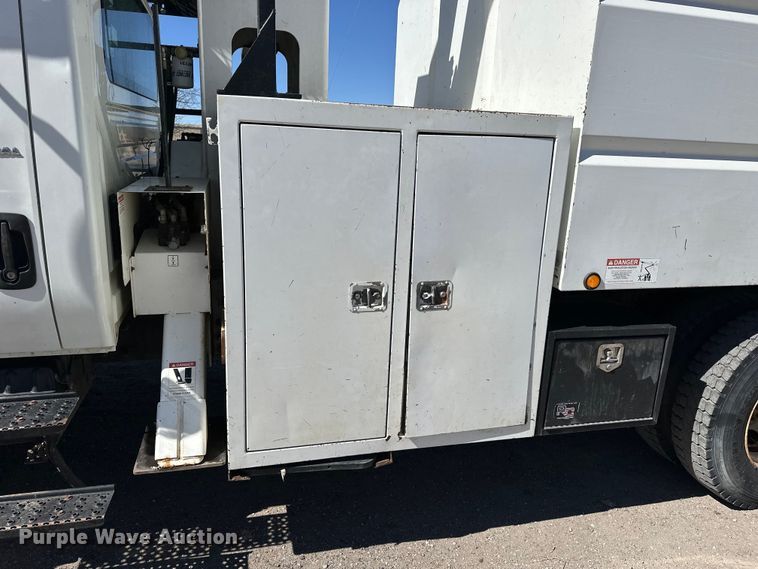 image for item NJ9415 2008 International  4300 forestry bucket truck