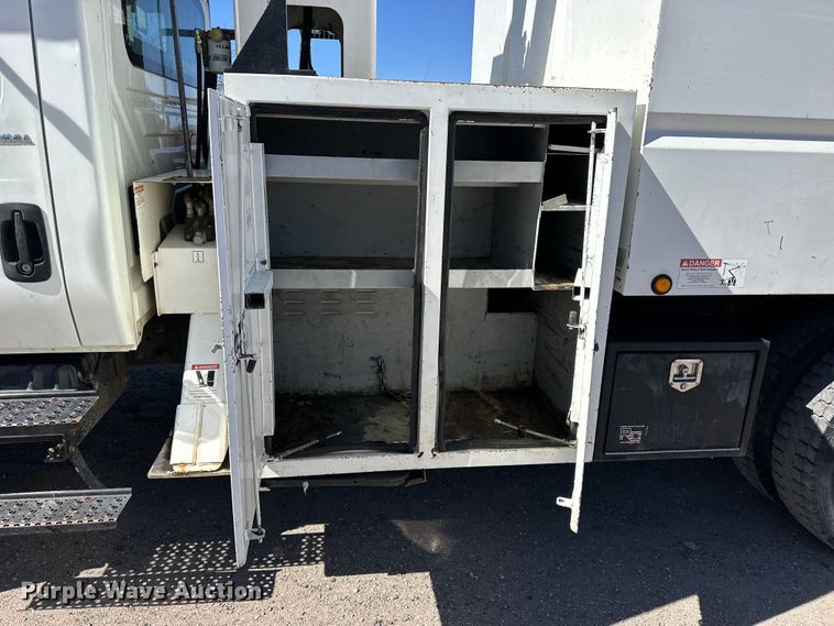 image for item NJ9415 2008 International  4300 forestry bucket truck