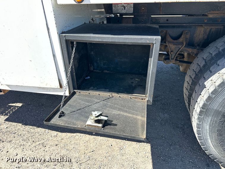 image for item NJ9415 2008 International  4300 forestry bucket truck