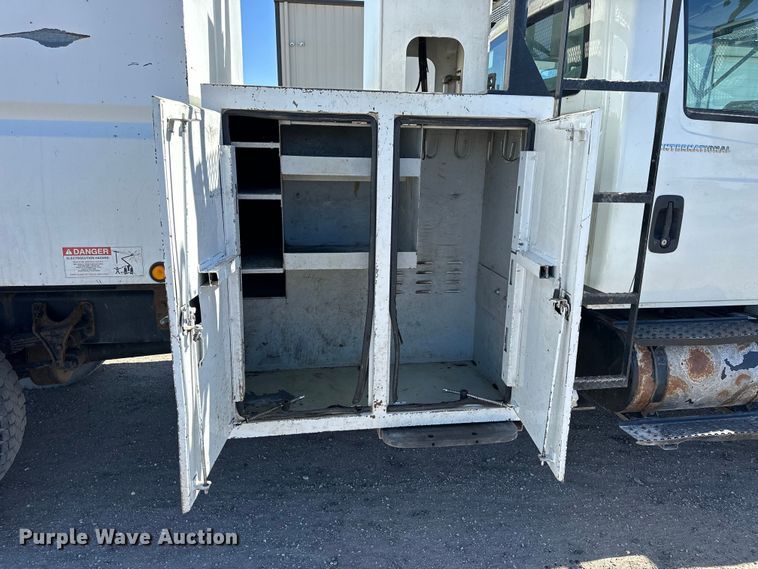 image for item NJ9415 2008 International  4300 forestry bucket truck