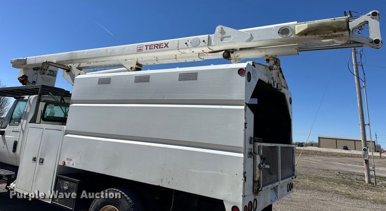 image for item NJ9415 2008 International  4300 forestry bucket truck
