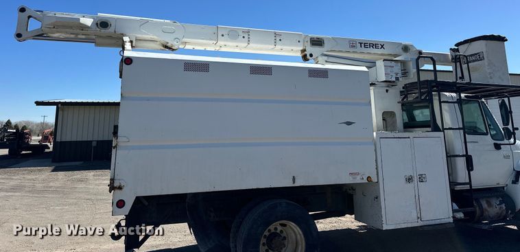 image for item NJ9415 2008 International  4300 forestry bucket truck