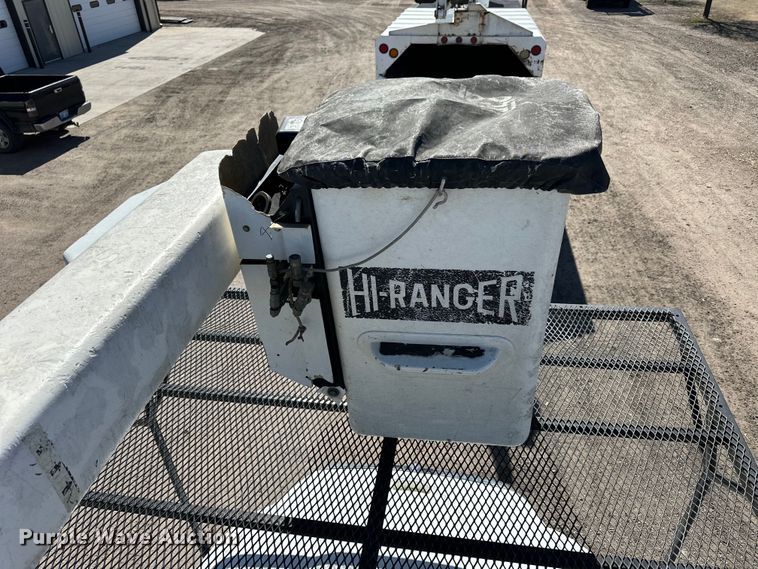 image for item NJ9415 2008 International  4300 forestry bucket truck