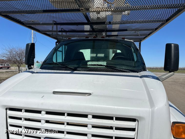 image for item NJ9416 2005 GMC C7500 forestry bucket truck