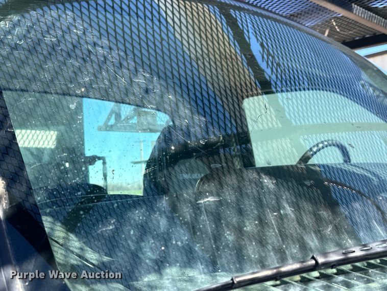 image for item NJ9416 2005 GMC C7500 forestry bucket truck