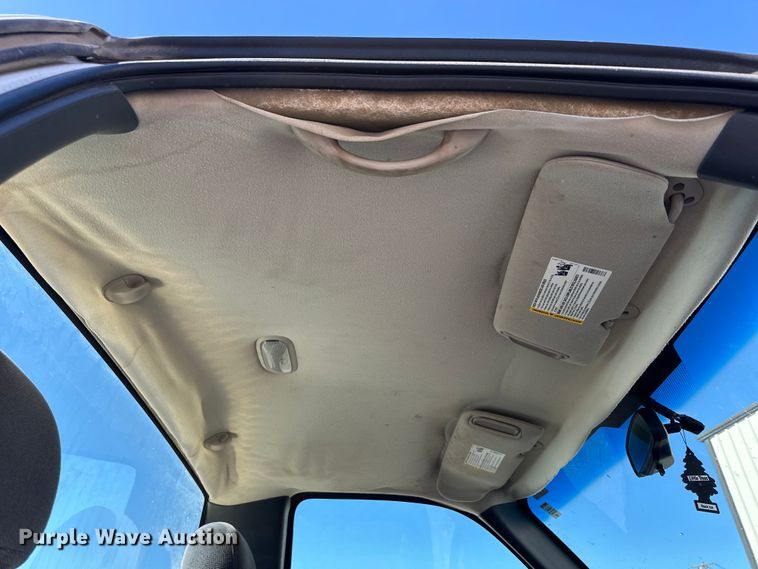 image for item NJ9417 2007 GMC Sierra 1500 pickup truck