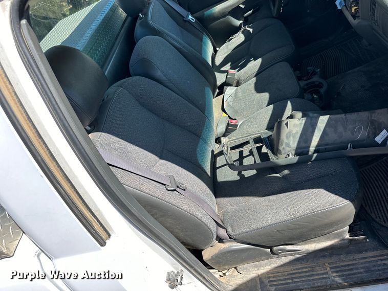 image for item NJ9418 2004 GMC Sierra 1500 pickup truck