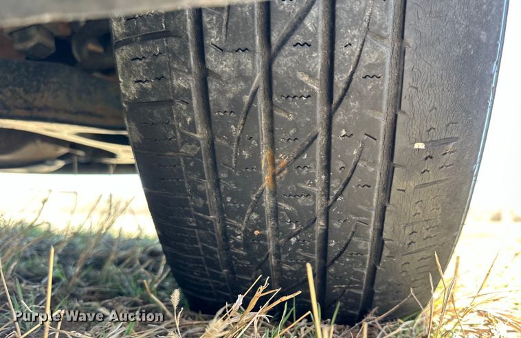 image for item NJ9418 2004 GMC Sierra 1500 pickup truck