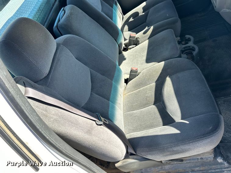 image for item NJ9419 2007 GMC Sierra 1500 pickup truck