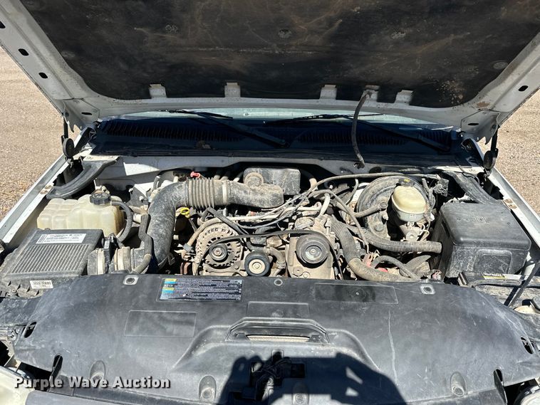 image for item NJ9419 2007 GMC Sierra 1500 pickup truck