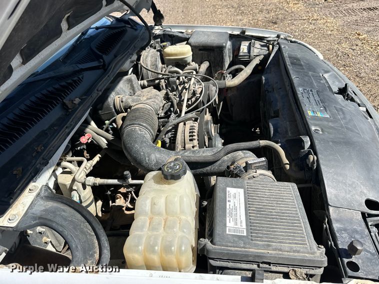 image for item NJ9419 2007 GMC Sierra 1500 pickup truck