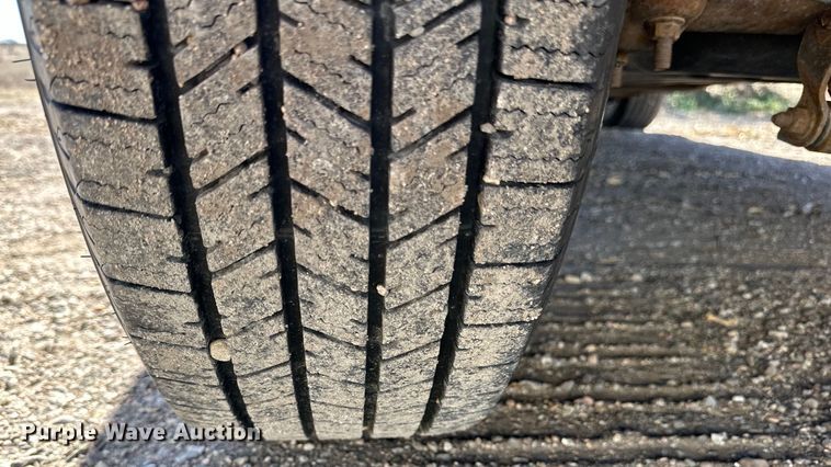 image for item NJ9419 2007 GMC Sierra 1500 pickup truck