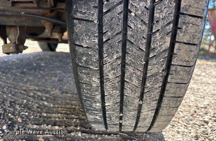 image for item NJ9419 2007 GMC Sierra 1500 pickup truck