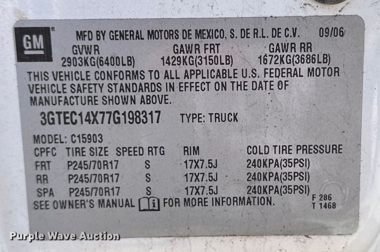 image for item NJ9419 2007 GMC Sierra 1500 pickup truck