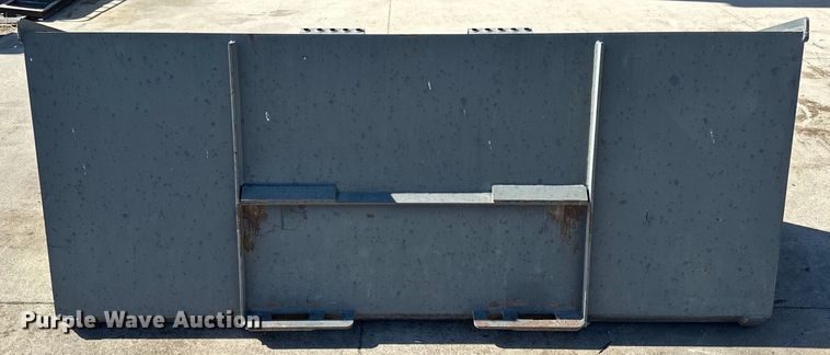 image for item NJ9420 Skid steer bucket
