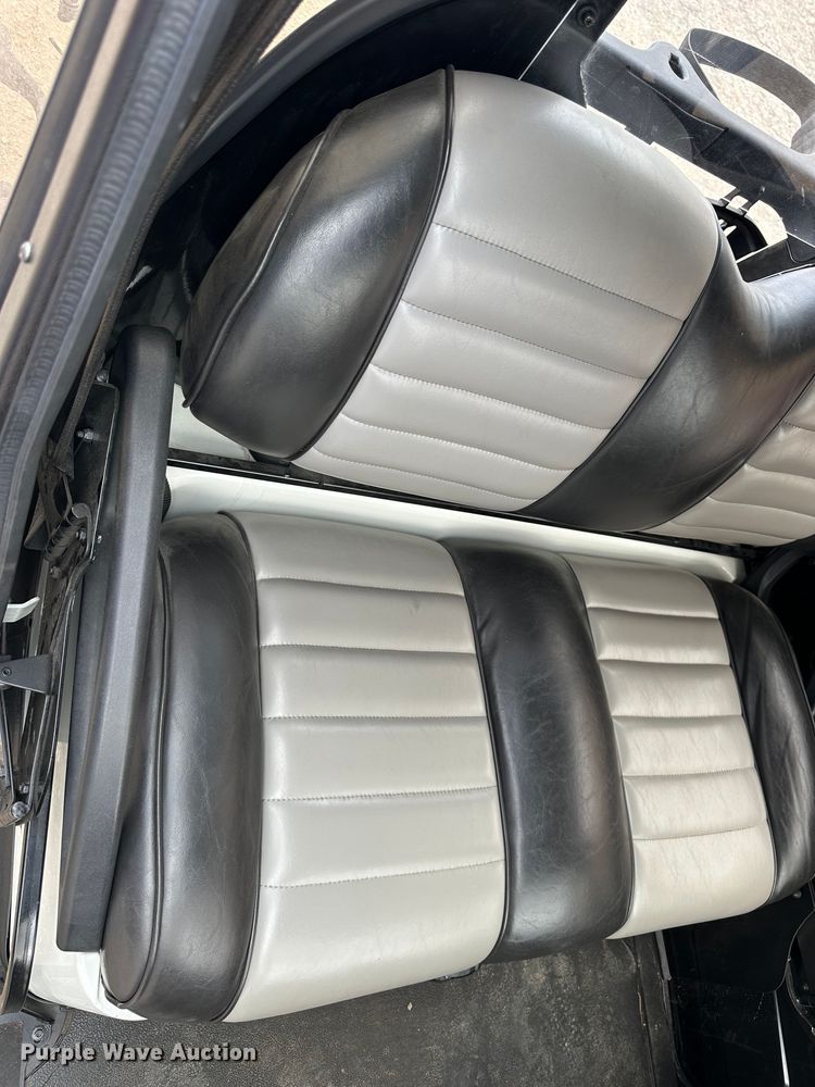 image for item NJ9483 Club Car Tempo golf cart