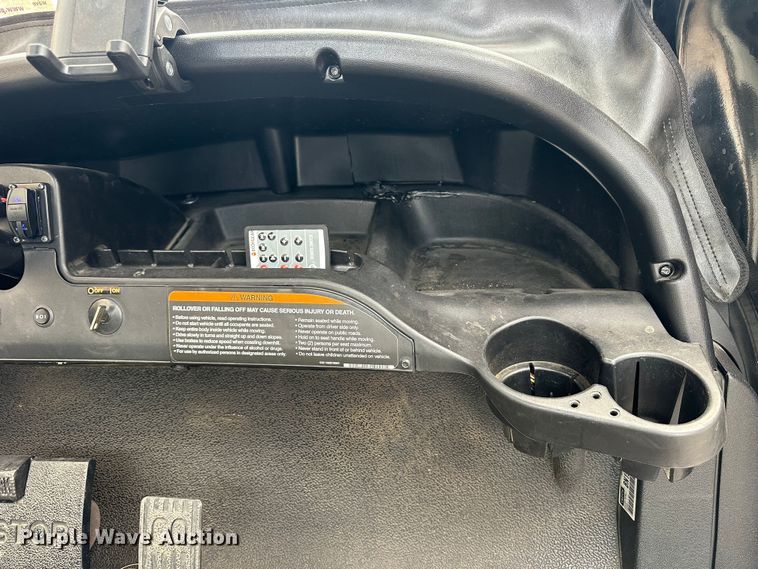 image for item NJ9483 Club Car Tempo golf cart