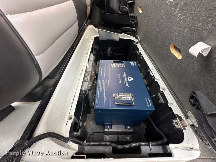 image for item NJ9483 Club Car Tempo golf cart