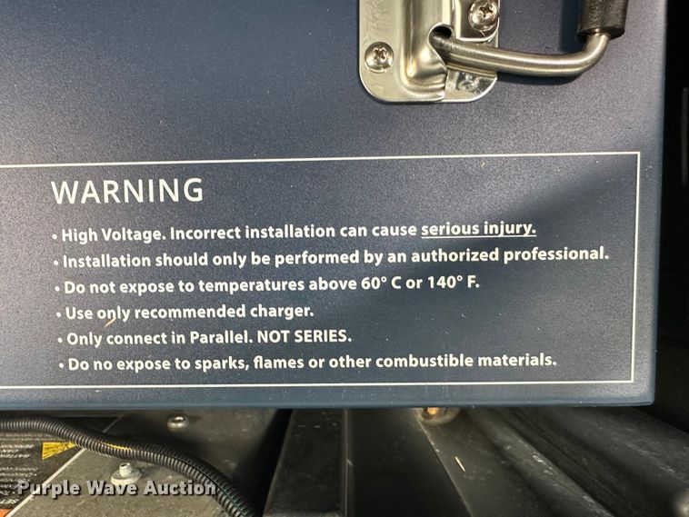 image for item NJ9483 Club Car Tempo golf cart