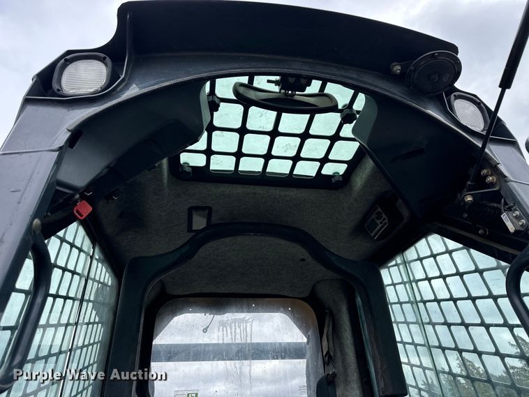 image for item NJ9488 2011 John Deere 328D skid steer loader