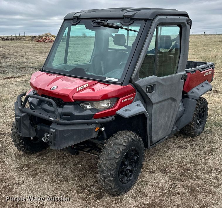 image for item NJ9489 2018 Can-Am 8TJB Defender XT HD10 utility vehicle