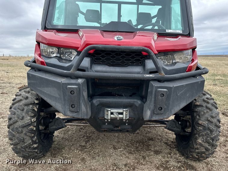 image for item NJ9489 2018 Can-Am 8TJB Defender XT HD10 utility vehicle