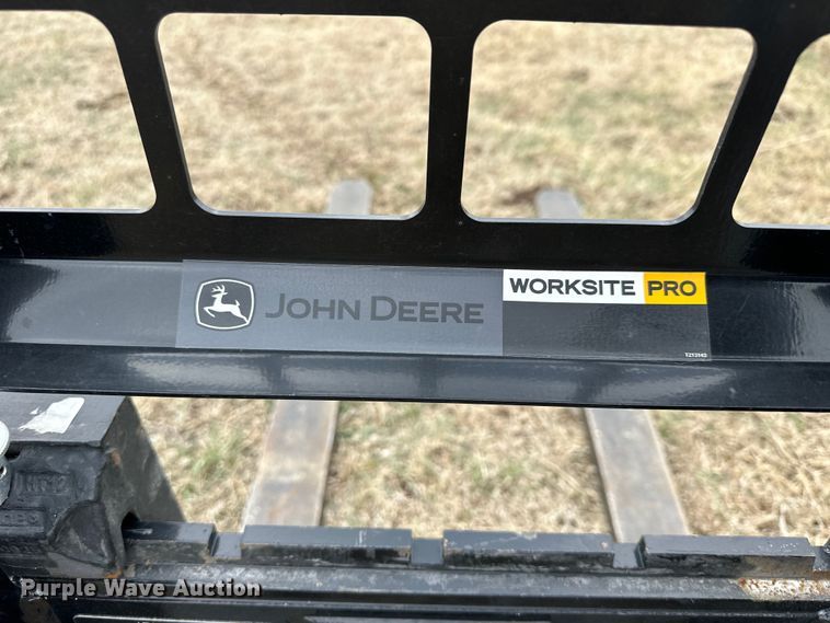 image for item NJ9490 John Deere AT492257 skid steer forks