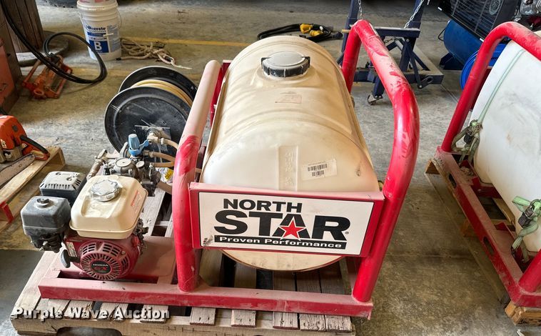 image for item NS9514 (2) North Star sprayers
