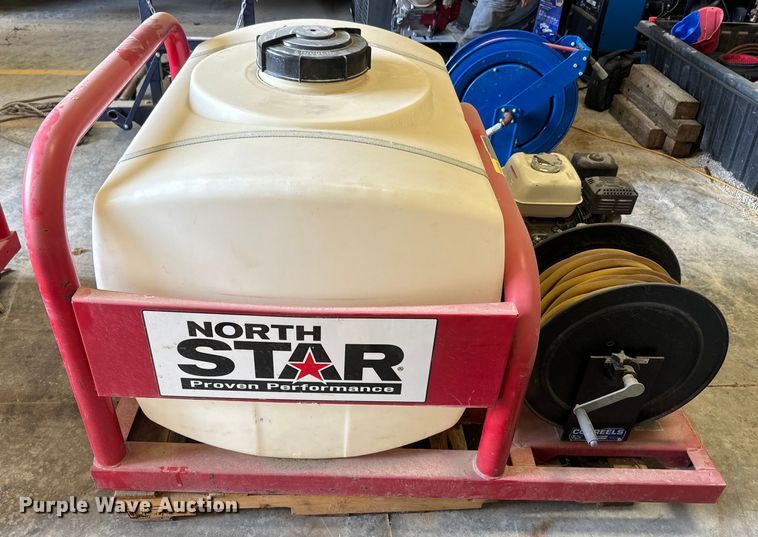 image for item NS9514 (2) North Star sprayers