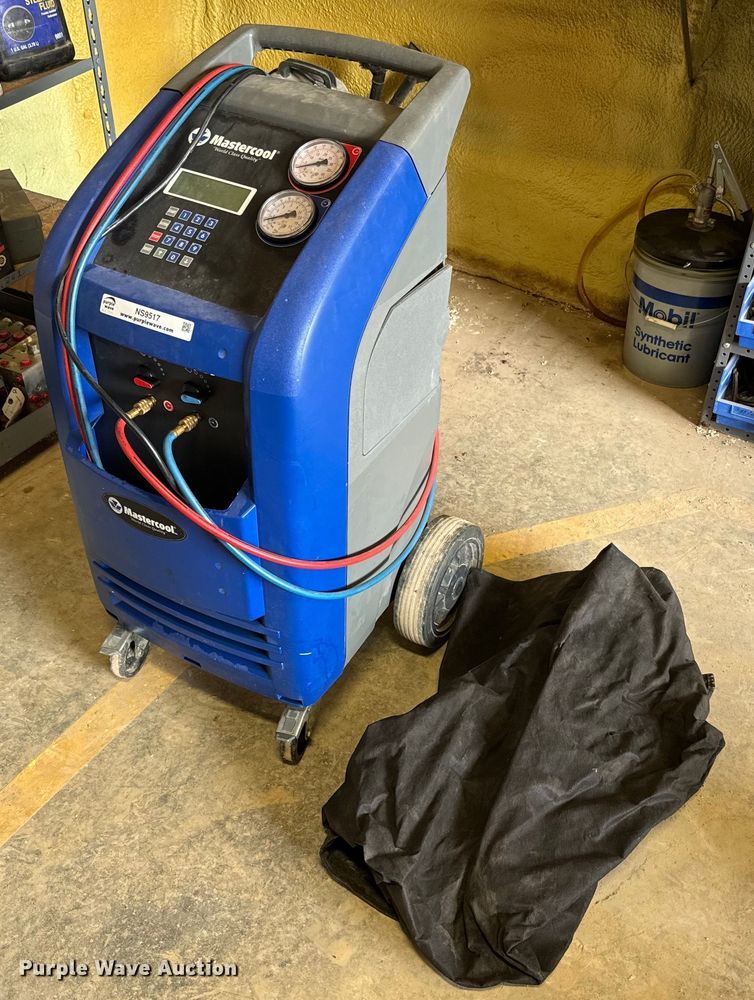 image for item NS9517 Mastercool 69788-A refrigerant recycling machine