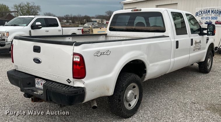 image for item NS9537 2010 Ford F250 Super Duty Crew Cab pickup truck
