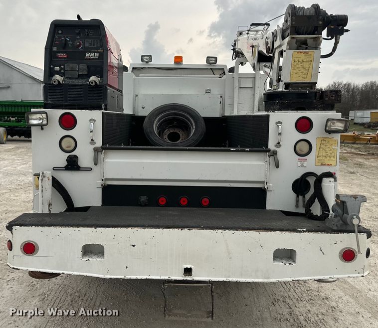 image for item NS9539 2006 Ford F550 Super Duty XL utility / service truck