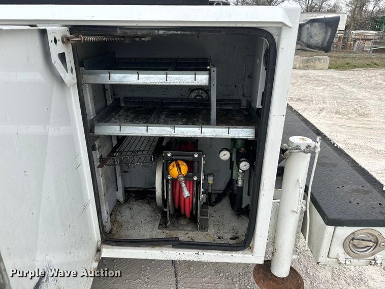 image for item NS9539 2006 Ford F550 Super Duty XL utility / service truck