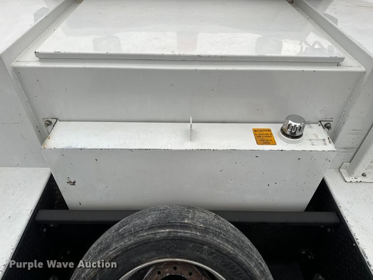 image for item NS9539 2006 Ford F550 Super Duty XL utility / service truck