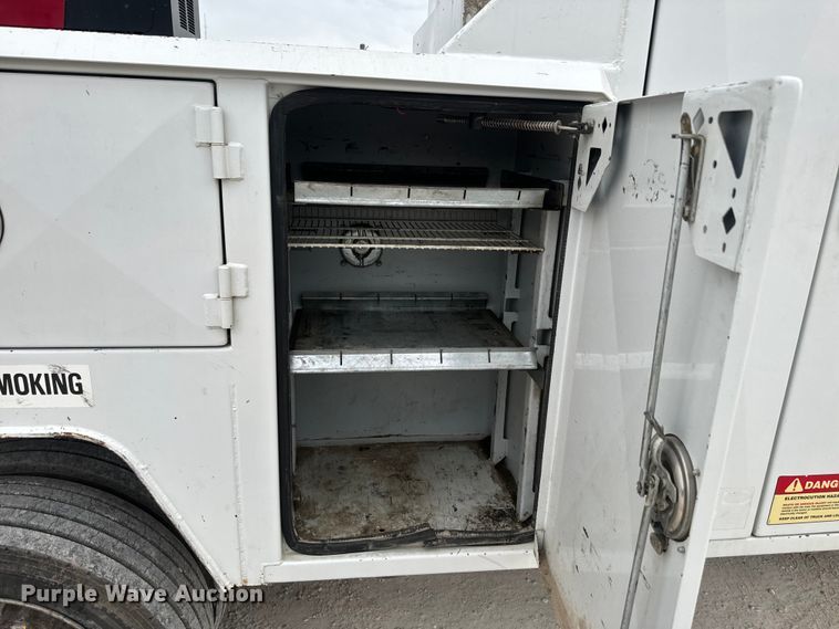 image for item NS9539 2006 Ford F550 Super Duty XL utility / service truck