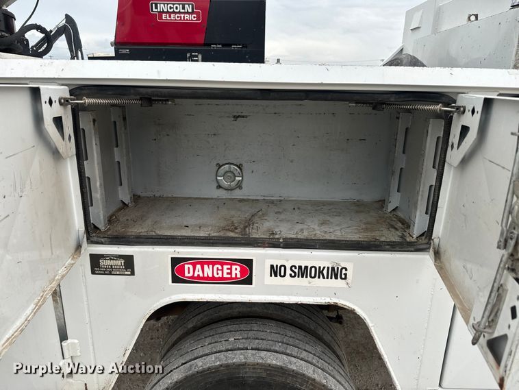 image for item NS9539 2006 Ford F550 Super Duty XL utility / service truck