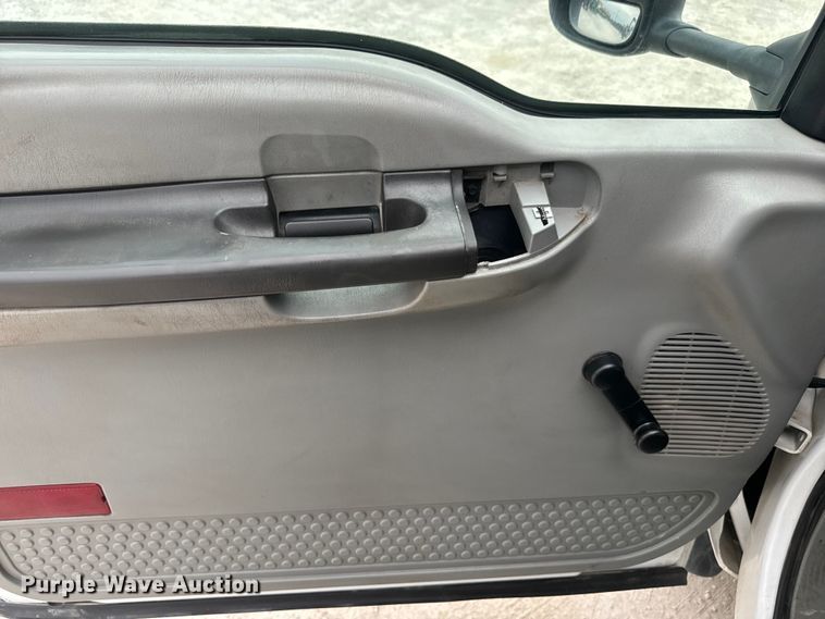 image for item NS9539 2006 Ford F550 Super Duty XL utility / service truck