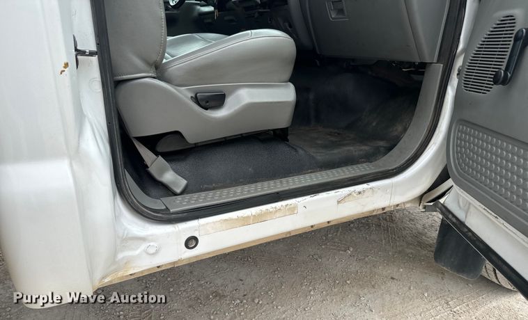 image for item NS9539 2006 Ford F550 Super Duty XL utility / service truck