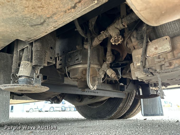 image for item NU9546 2002 Itasca Horizon RV