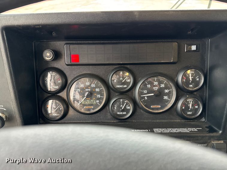 image for item NU9546 2002 Itasca Horizon RV