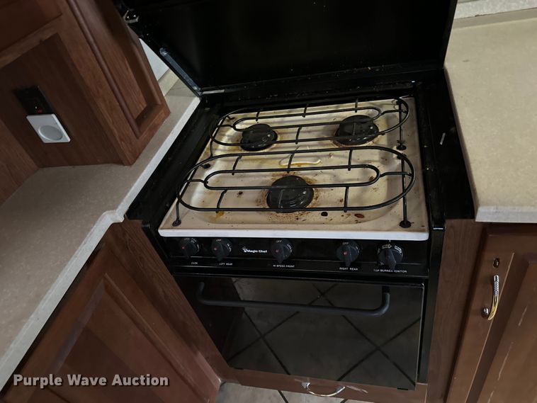 image for item NU9546 2002 Itasca Horizon RV