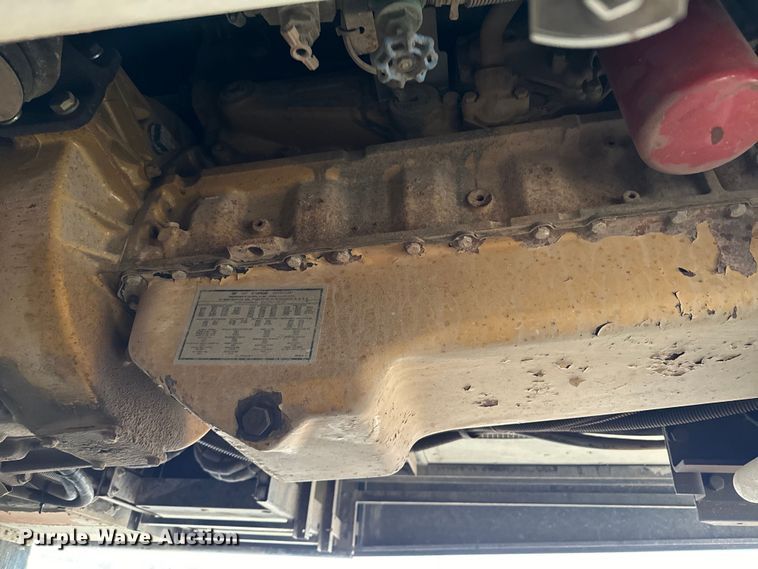 image for item NU9546 2002 Itasca Horizon RV