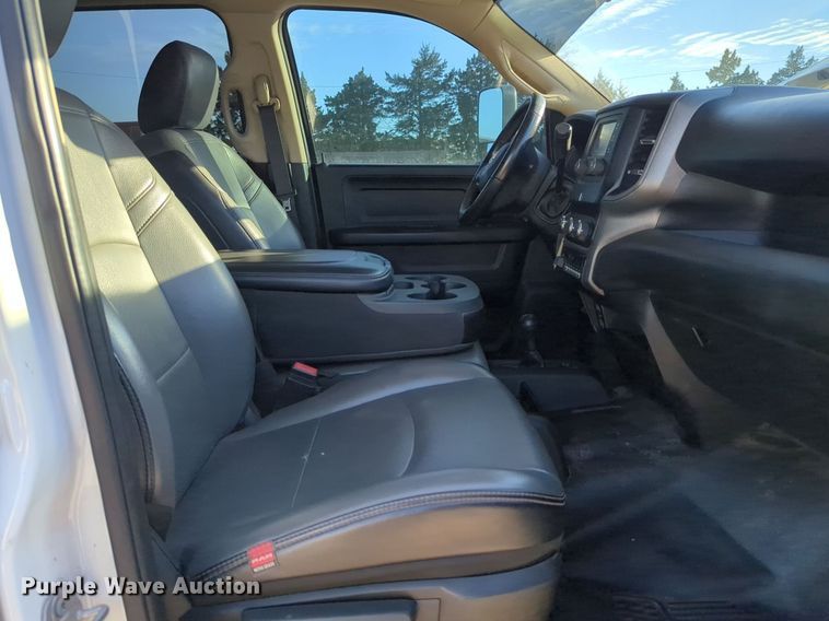 image for item NZ9332 2020 Dodge Ram 5500HD Crew Cab flatbed truck