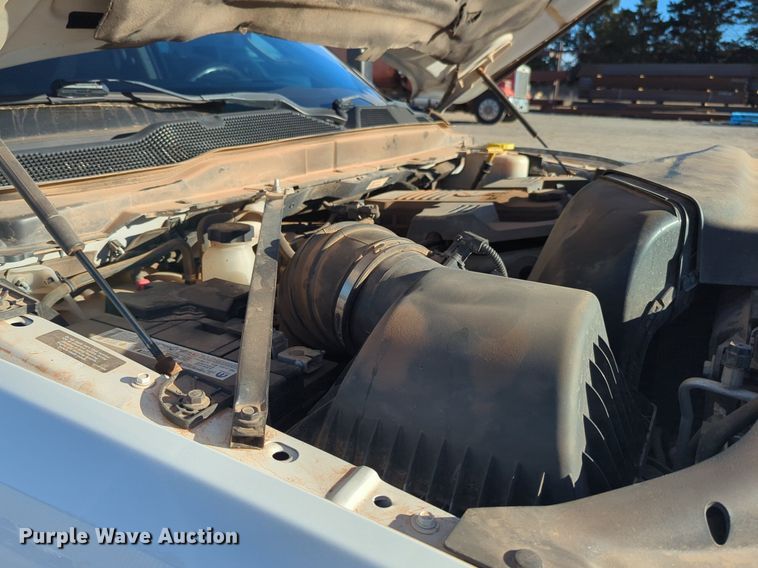 image for item NZ9332 2020 Dodge Ram 5500HD Crew Cab flatbed truck