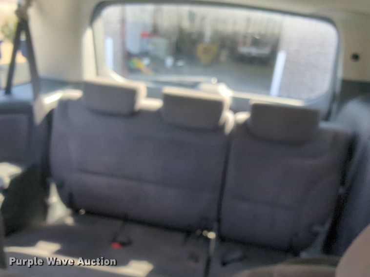 image for item NZ9374 2005 Honda Oddyssey van