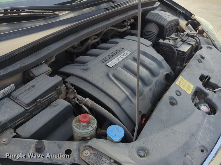 image for item NZ9374 2005 Honda Oddyssey van