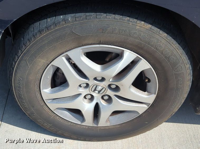 image for item NZ9374 2005 Honda Oddyssey van