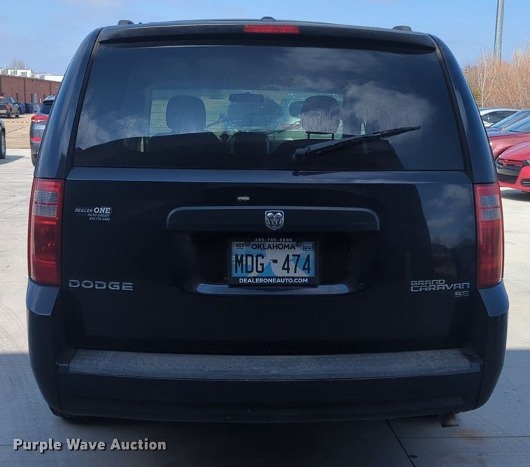 image for item NZ9376 2010 Dodge Grand Caravan van