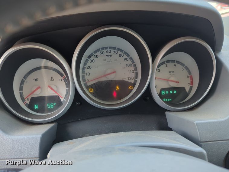 image for item NZ9376 2010 Dodge Grand Caravan van